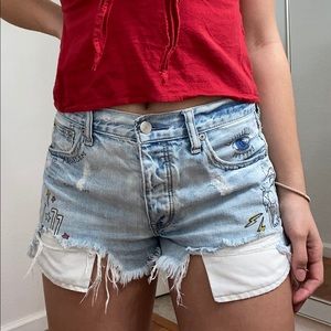 American Eagle festival shirt